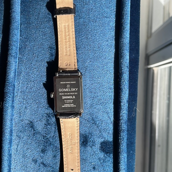 Brand new women watch - Picture 5 of 8